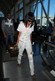 th_37772_celeb-city.org-kugelschreiber-Brandy-gets_ready_to_depart_from_Los_Angeles_International_Airport_122_1092lo.jpg
