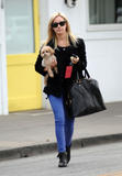 th_70266_Preppie_-_Ashley_Tisdale_out_in_Beverly_Hills_-_Jan._16_2010_040_122_467lo.jpg