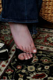 Shaye Bennet footfetish 3-n13em9xgix.jpg